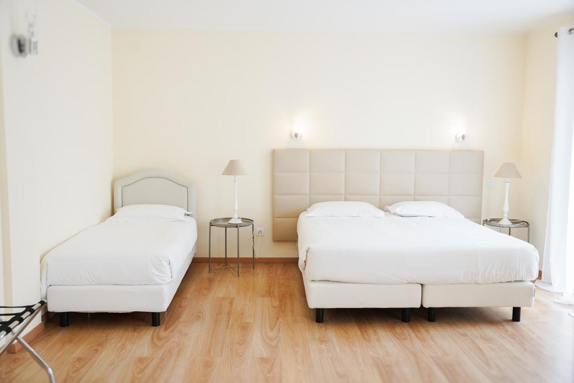 Castellu Hotel Lucciana  Kültér fotó